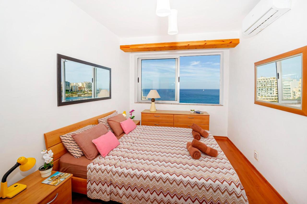 Spinola Bay Top Floor Seafront 3 Bedroom Apartment With Panoramic Sea Views - By Getawaysmalta Saint Julian's エクステリア 写真