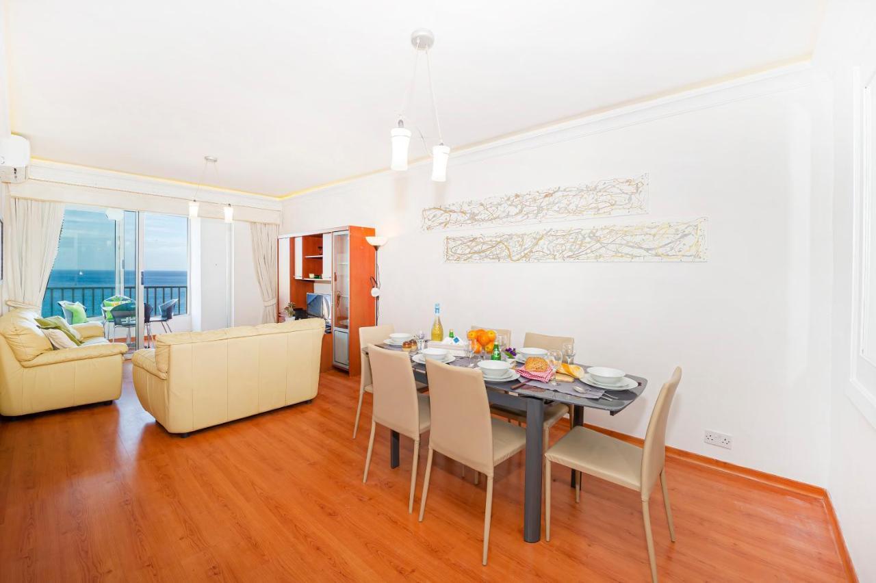 Spinola Bay Top Floor Seafront 3 Bedroom Apartment With Panoramic Sea Views - By Getawaysmalta Saint Julian's エクステリア 写真