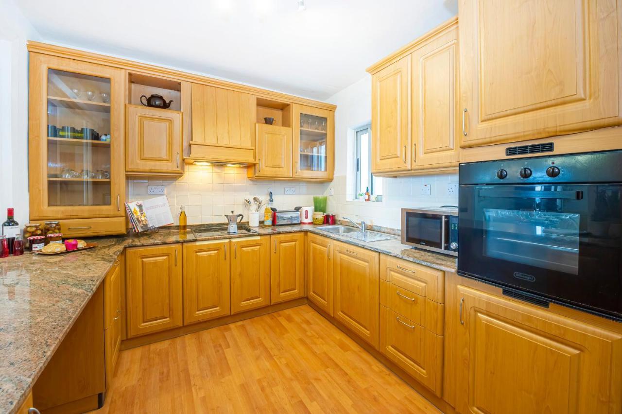 Spinola Bay Top Floor Seafront 3 Bedroom Apartment With Panoramic Sea Views - By Getawaysmalta Saint Julian's エクステリア 写真