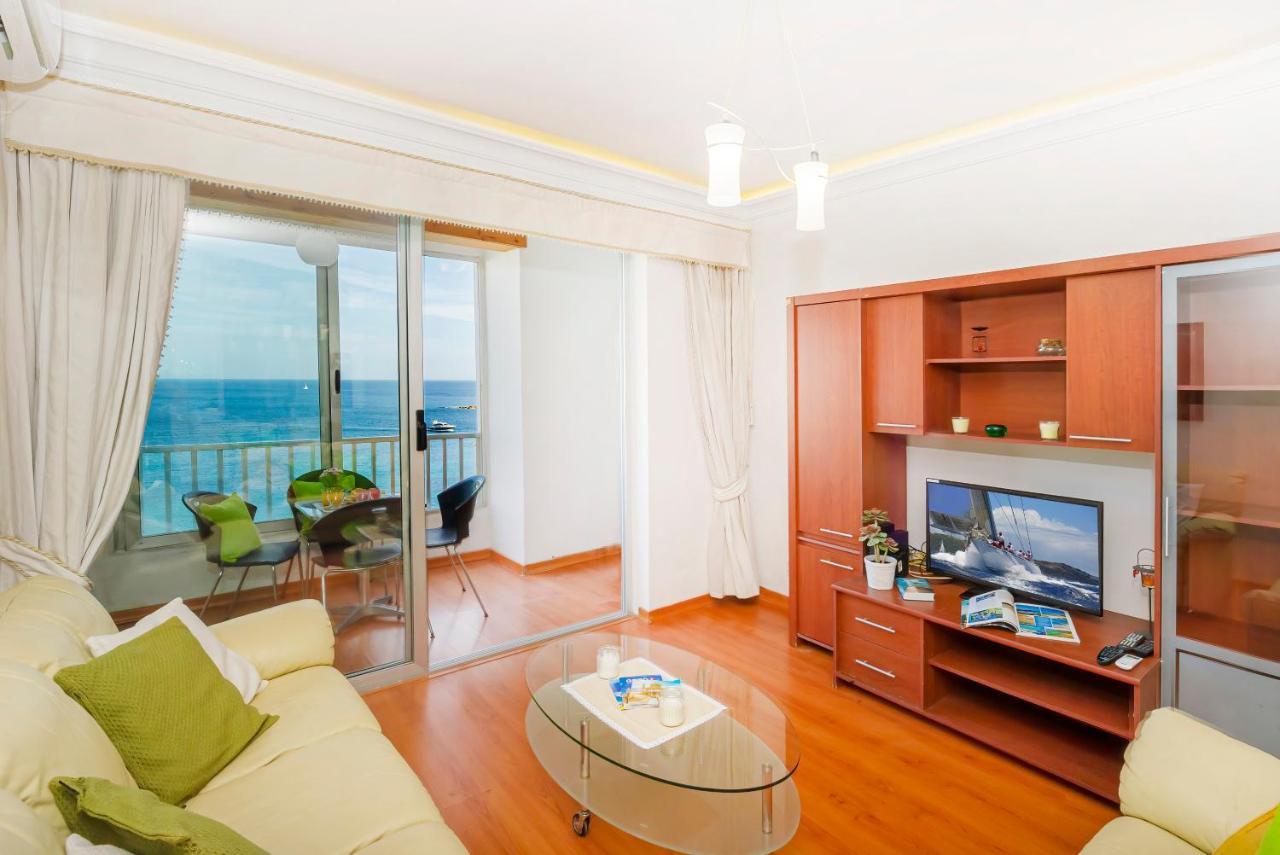 Spinola Bay Top Floor Seafront 3 Bedroom Apartment With Panoramic Sea Views - By Getawaysmalta Saint Julian's エクステリア 写真