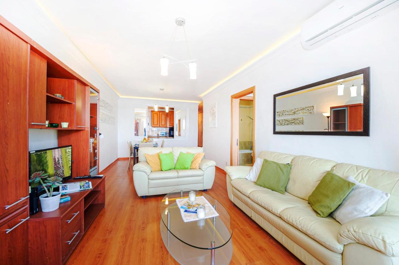 Spinola Bay Top Floor Seafront 3 Bedroom Apartment With Panoramic Sea Views - By Getawaysmalta Saint Julian's エクステリア 写真