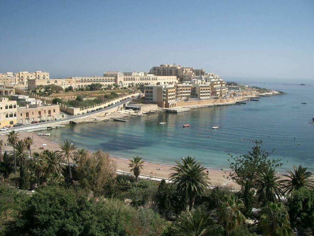Spinola Bay Top Floor Seafront 3 Bedroom Apartment With Panoramic Sea Views - By Getawaysmalta Saint Julian's エクステリア 写真